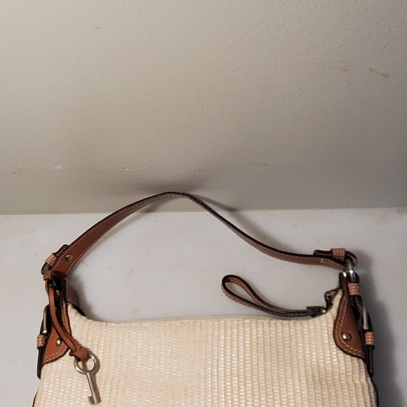 Fossil Shoulder Bag - Picture 6 of 6